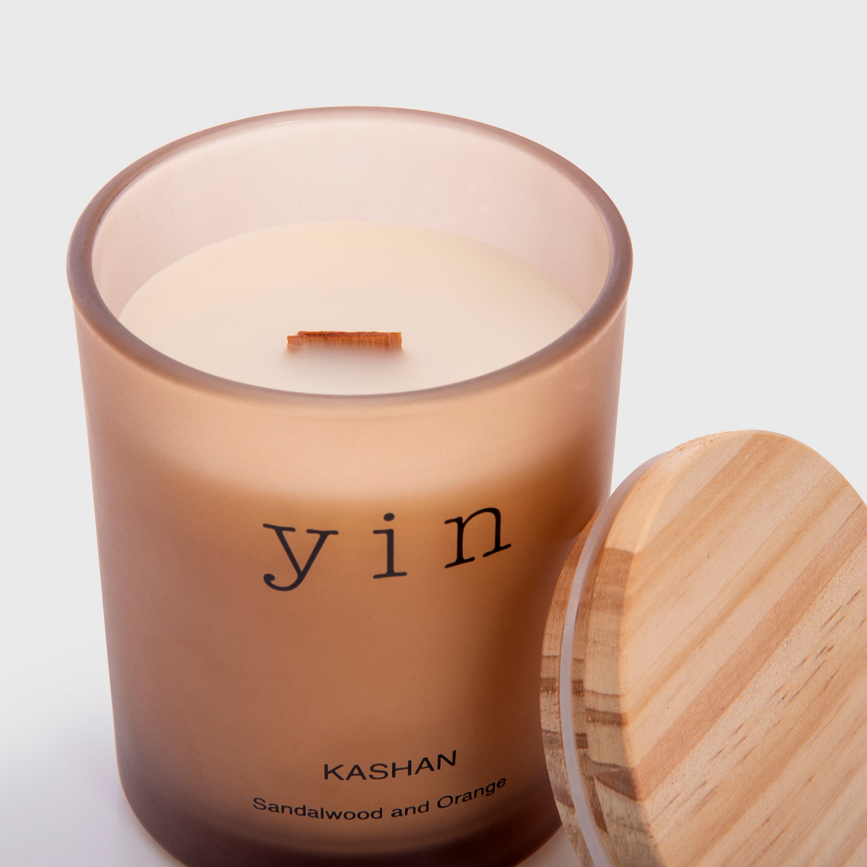KASHAN - Orange and Sandalwood Wood-wick Candle - Yin Yoga Mats -